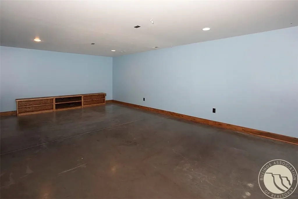 581 Squaw Creek Road Huntley MT 59037