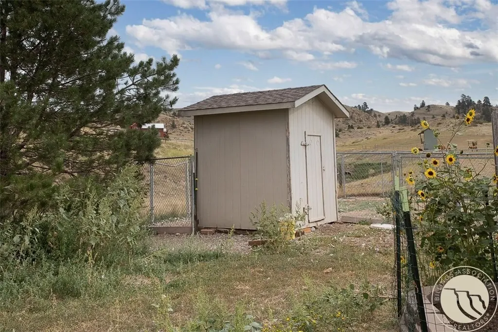 581 Squaw Creek Road Huntley MT 59037