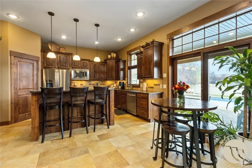5331 Mule Deer Court Billings MT 59106