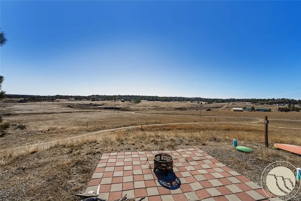 10 W Sunshine Road Roundup MT 59072