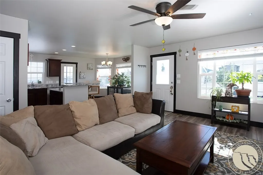 907 Presidio Lane Billings MT 59105