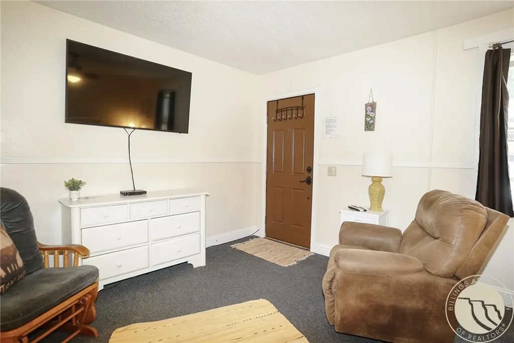 502 W Front Street Joliet MT 59041