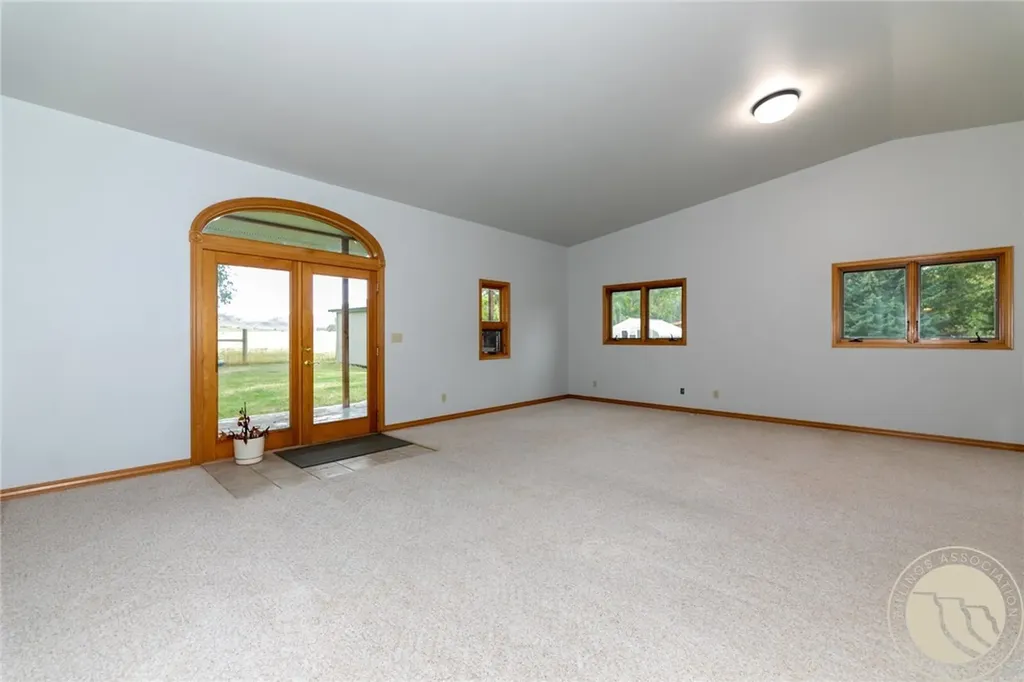 68 Bridger Creek Road Reed Point MT 59069
