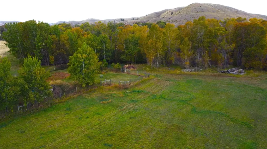 68 Bridger Creek Road Reed Point MT 59069