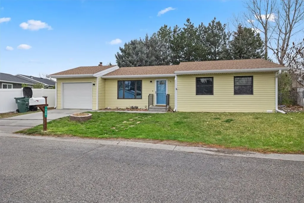 769 Feather Place Billings MT 59102