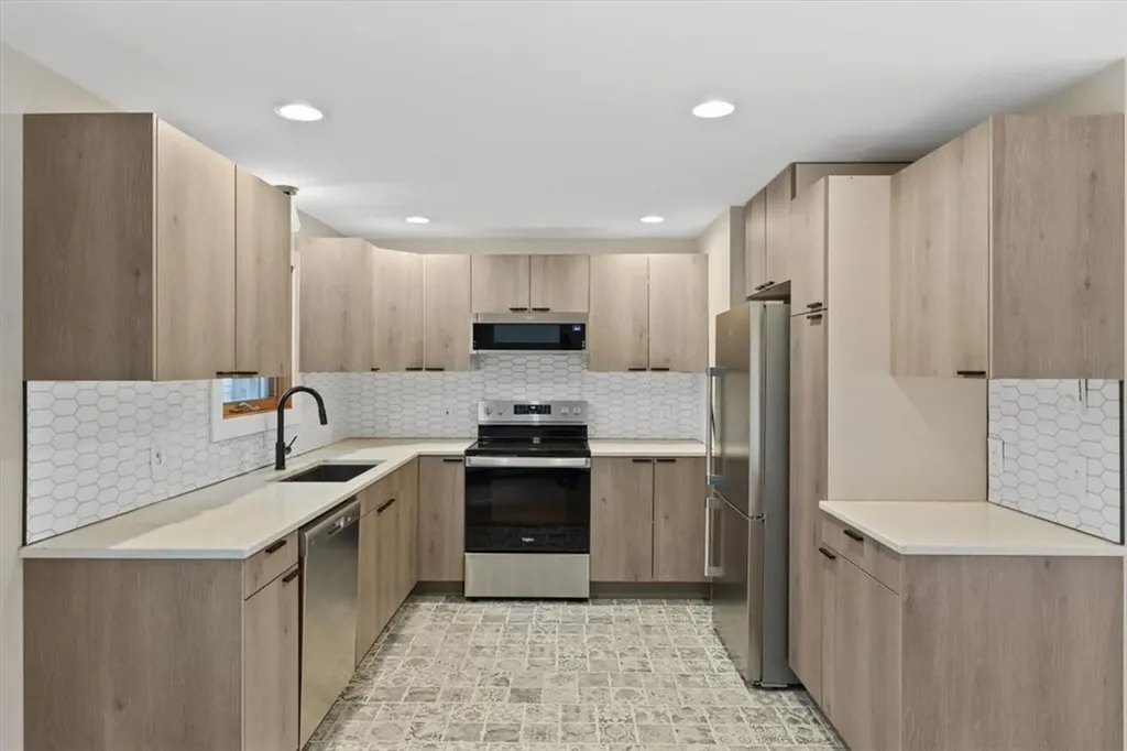 769 Feather Place Billings MT 59102
