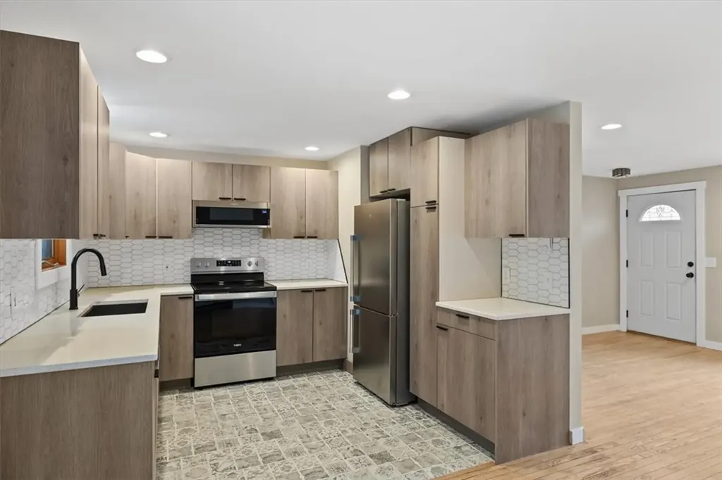 769 Feather Place Billings MT 59102