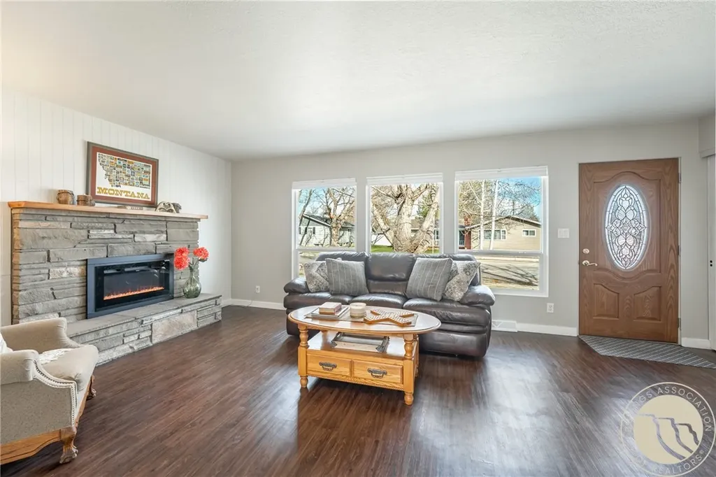 2214 Meadowood Street Billings MT 59102