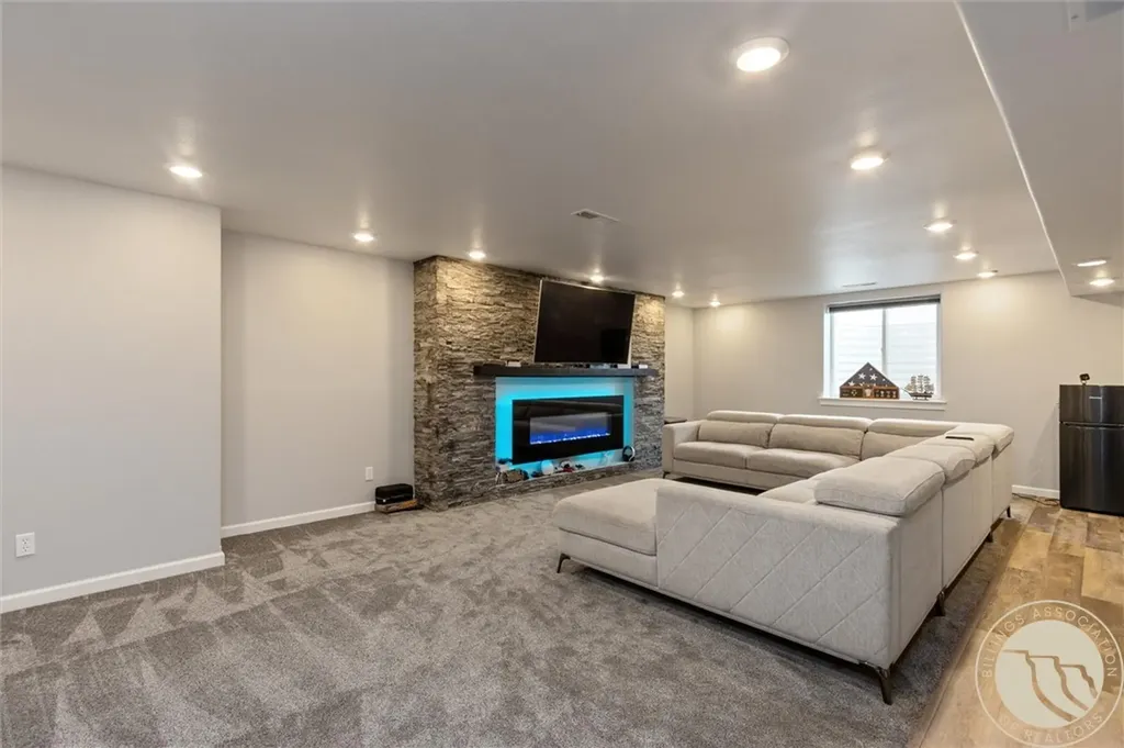 809 Siesta Avenue Billings MT 59105