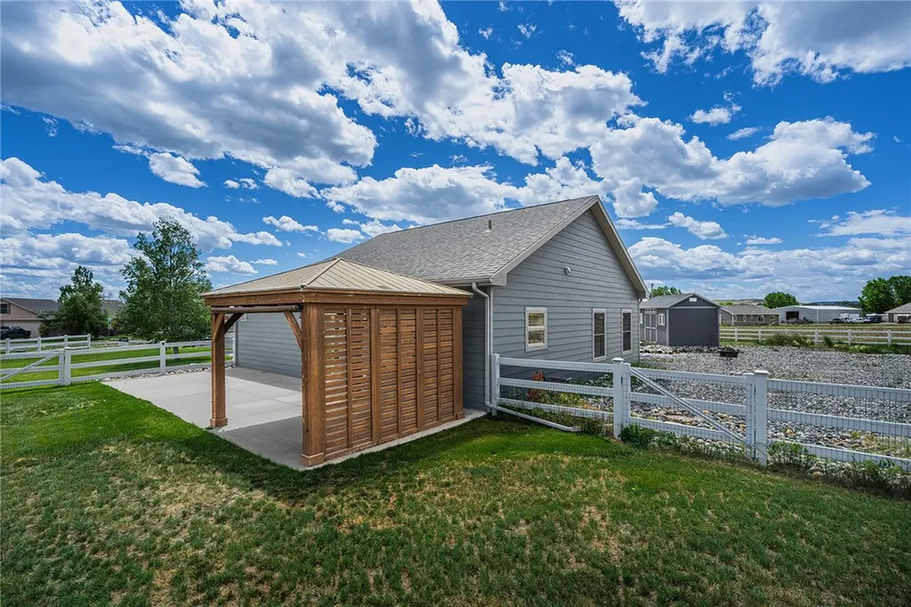 476 African Street Billings MT 59106