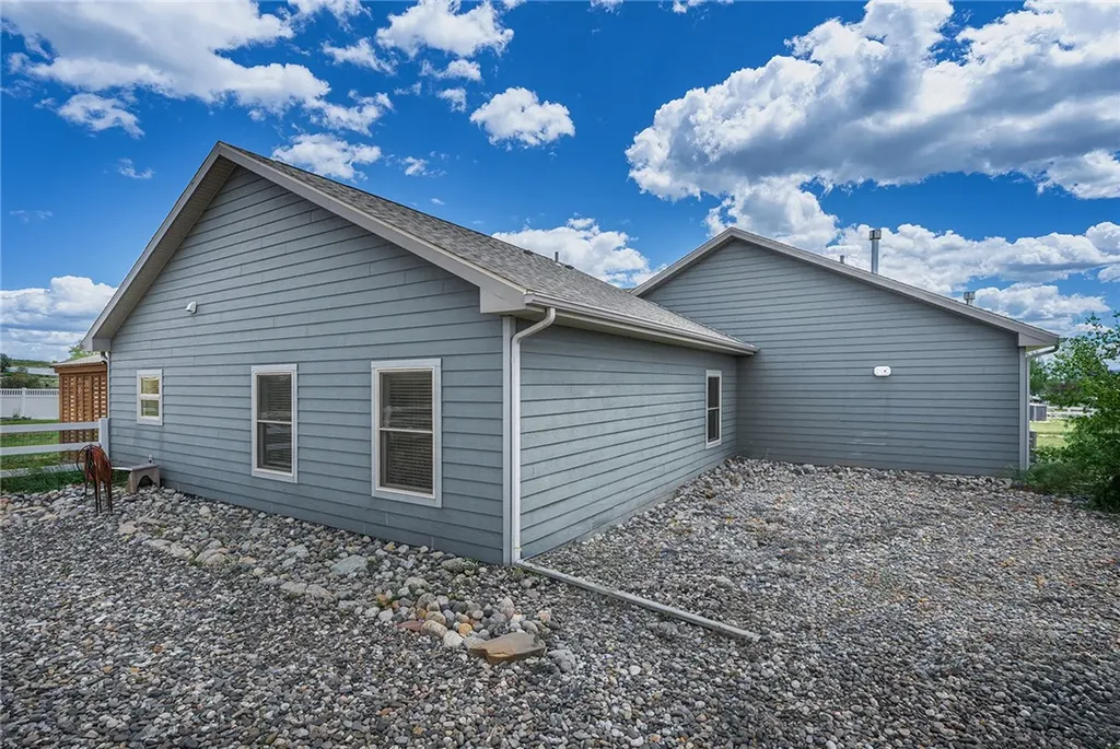 476 African Street Billings MT 59106