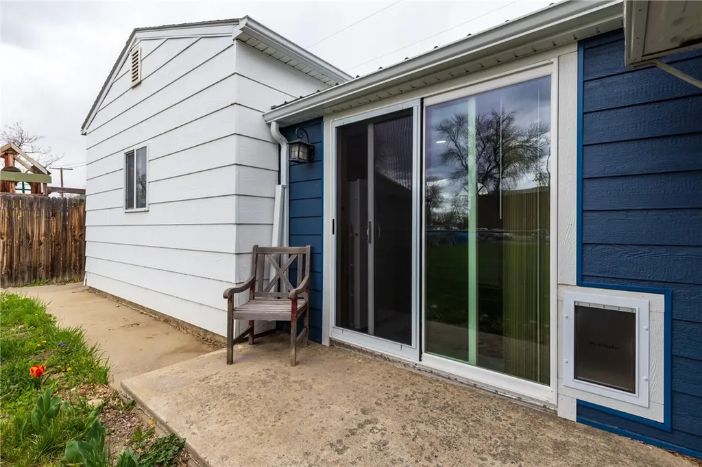 209 E 5th Street Laurel MT 59044