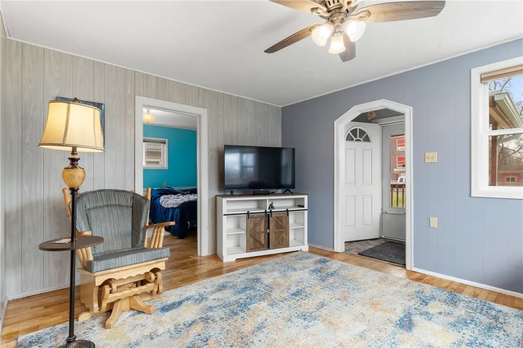 209 E 5th Street Laurel MT 59044