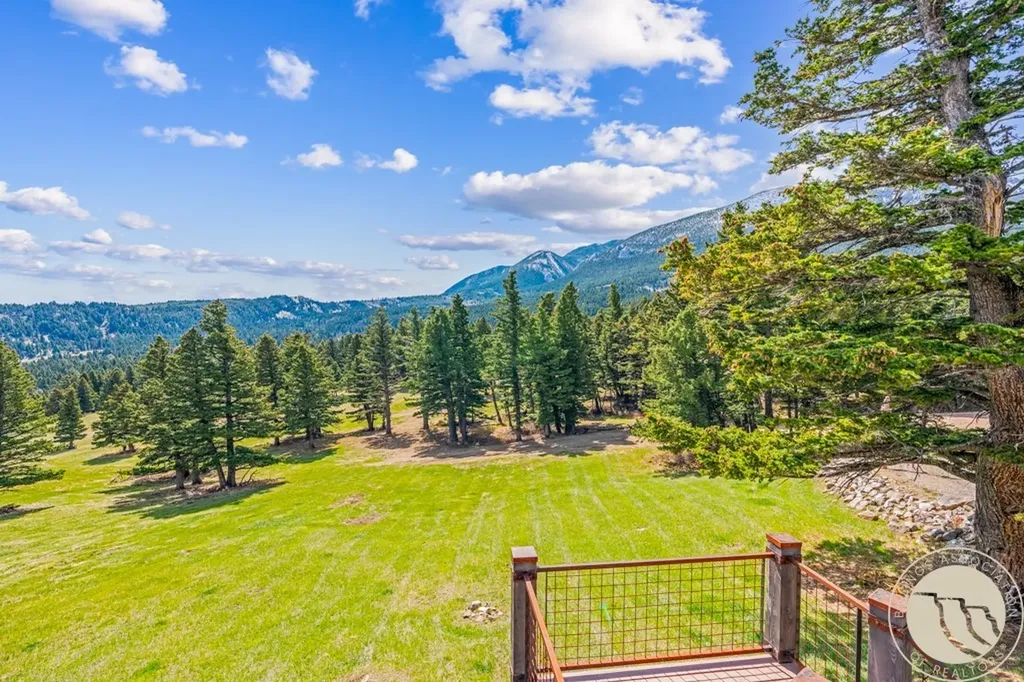 7 Eagle Trail Fishtail MT 59028