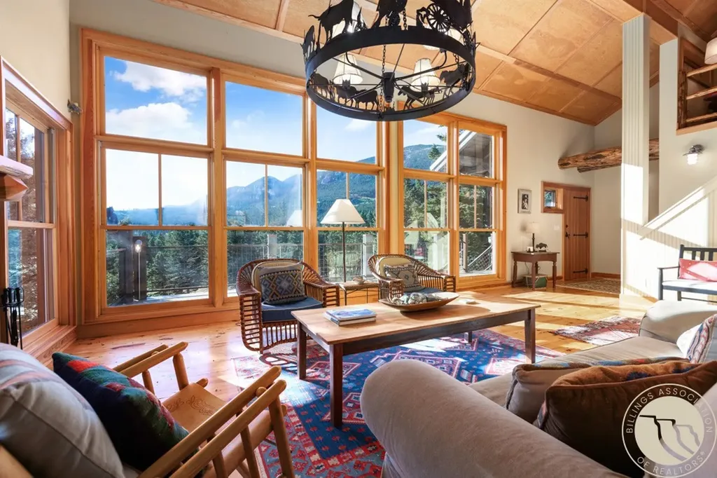 7 Eagle Trail Fishtail MT 59028