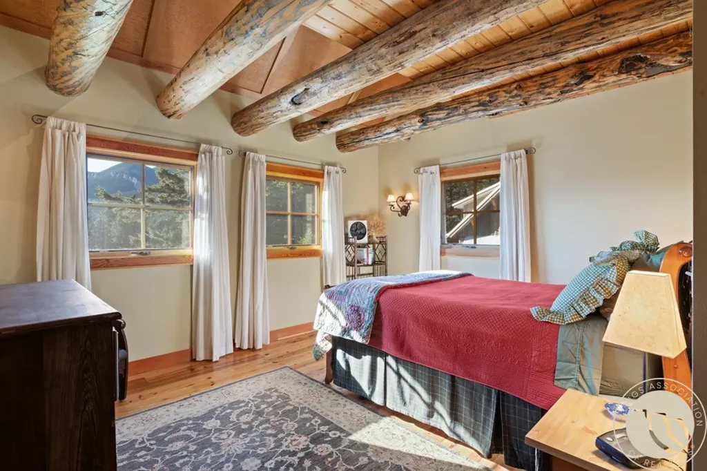 7 Eagle Trail Fishtail MT 59028