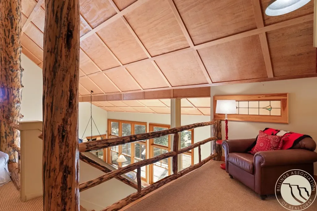 7 Eagle Trail Fishtail MT 59028