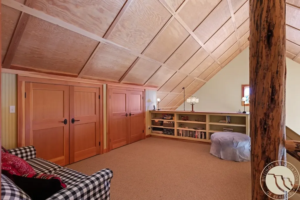 7 Eagle Trail Fishtail MT 59028