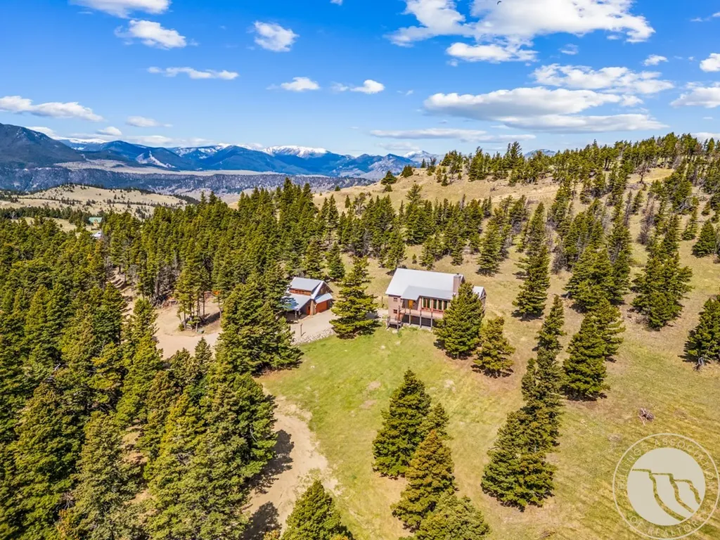 7 Eagle Trail Fishtail MT 59028