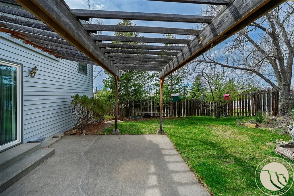 1337 Redwing Circle Billings MT 59105