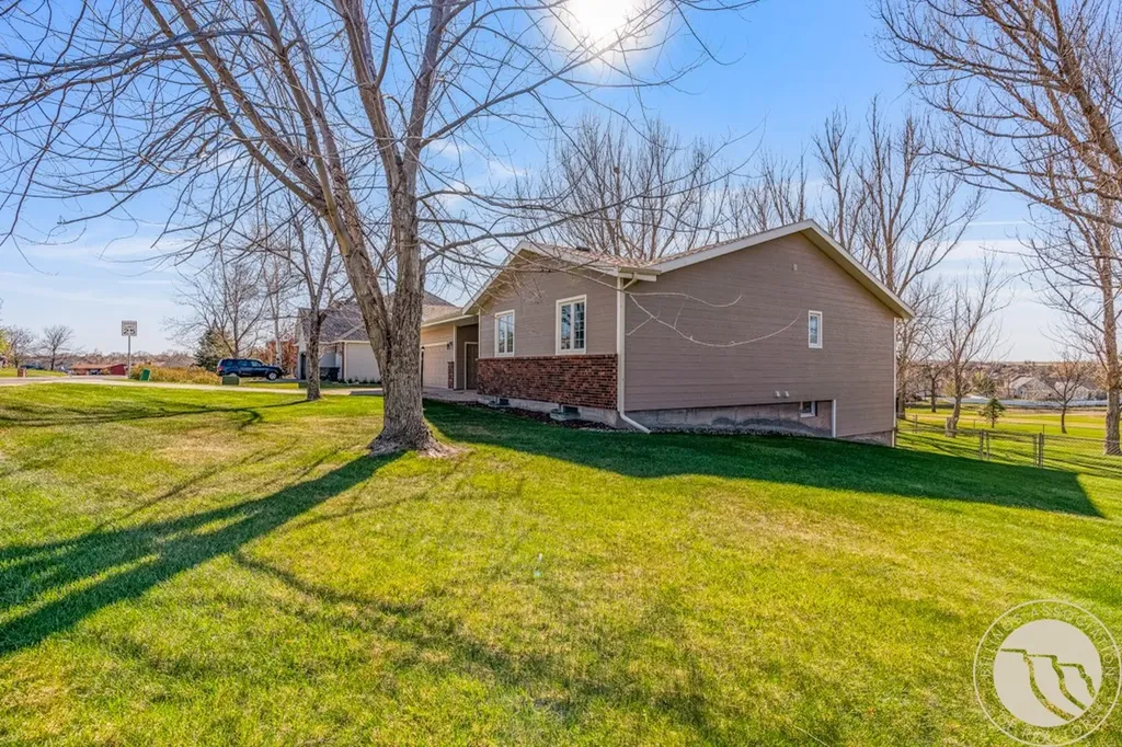 2220 St Andrews Drive Billings MT 59105