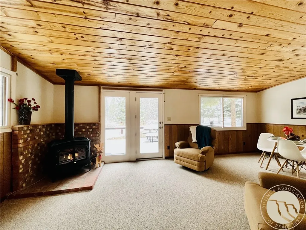 7 Black Bear Trail Red Lodge MT 59068