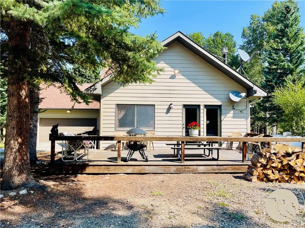 7 Black Bear Trail Red Lodge MT 59068