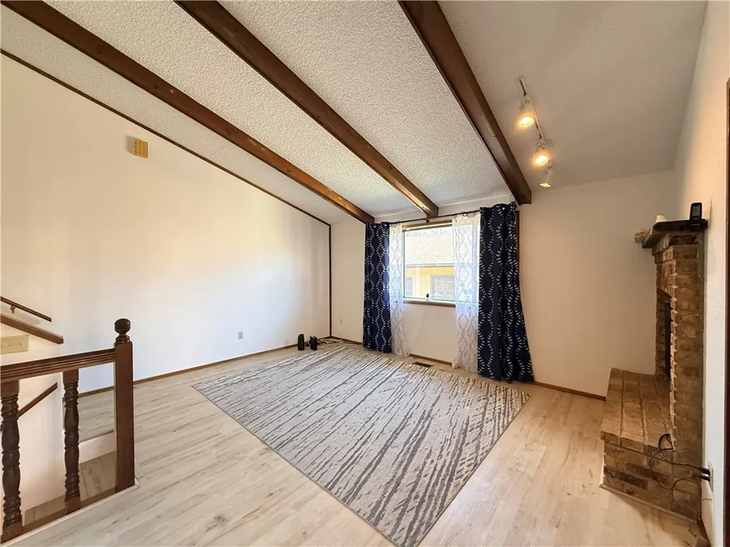 3295 Granger Avenue E Billings MT 59102