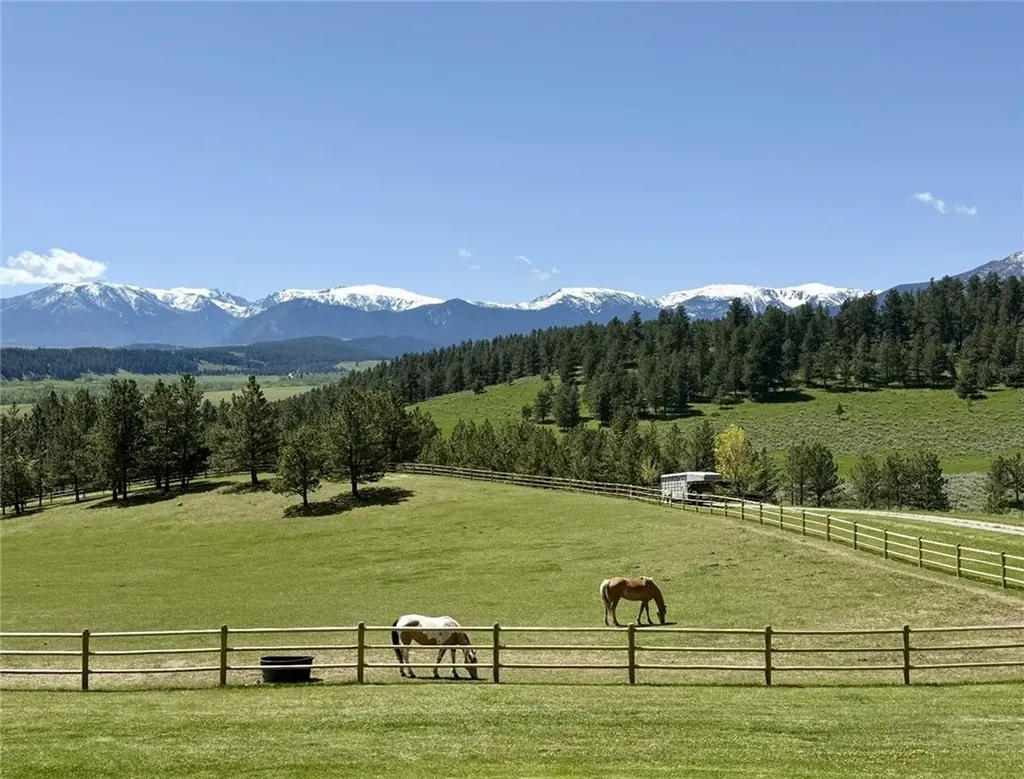 50 Mystic View Road Fishtail MT 59028