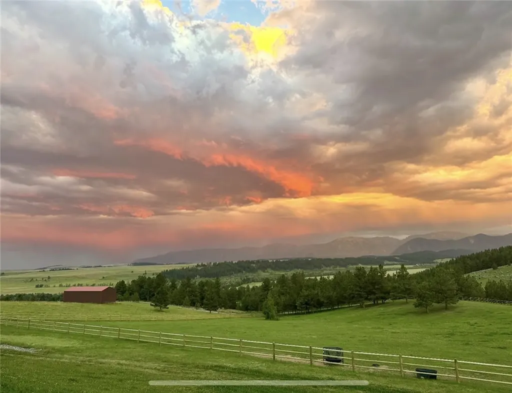 50 Mystic View Road Fishtail MT 59028