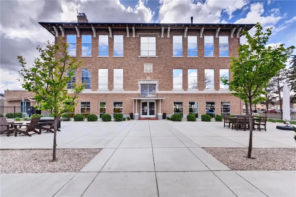 235 32nd Street Unit 302 Billings MT 59101
