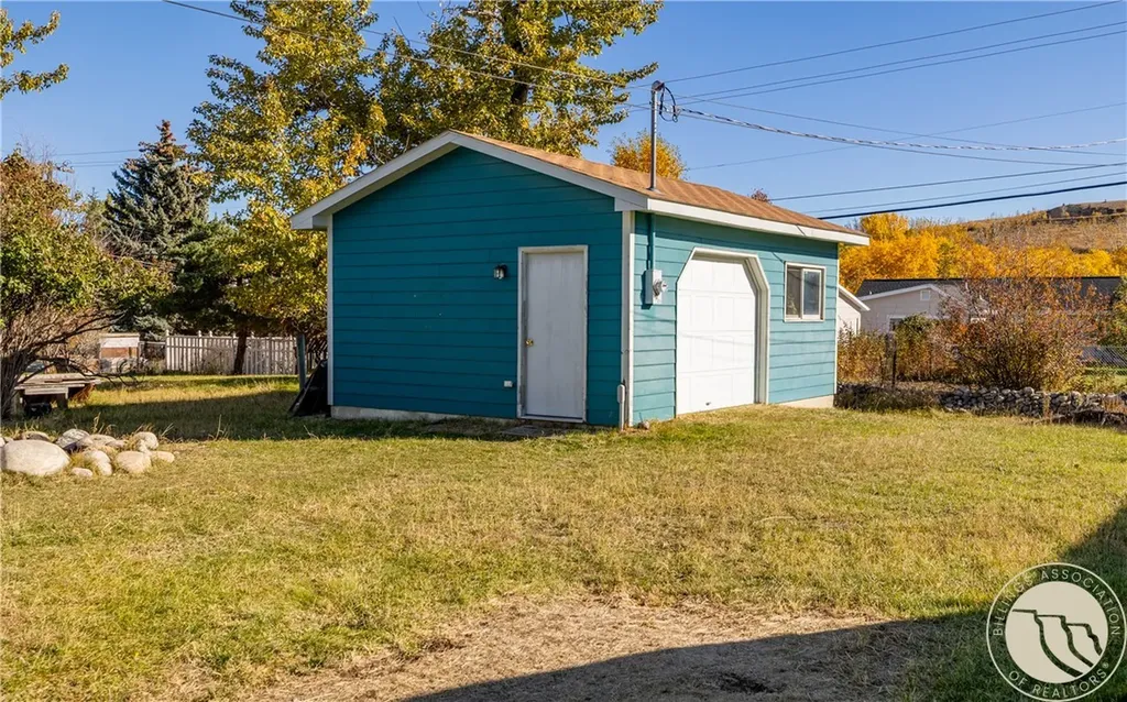 1008 Grant S Red Lodge MT 59068