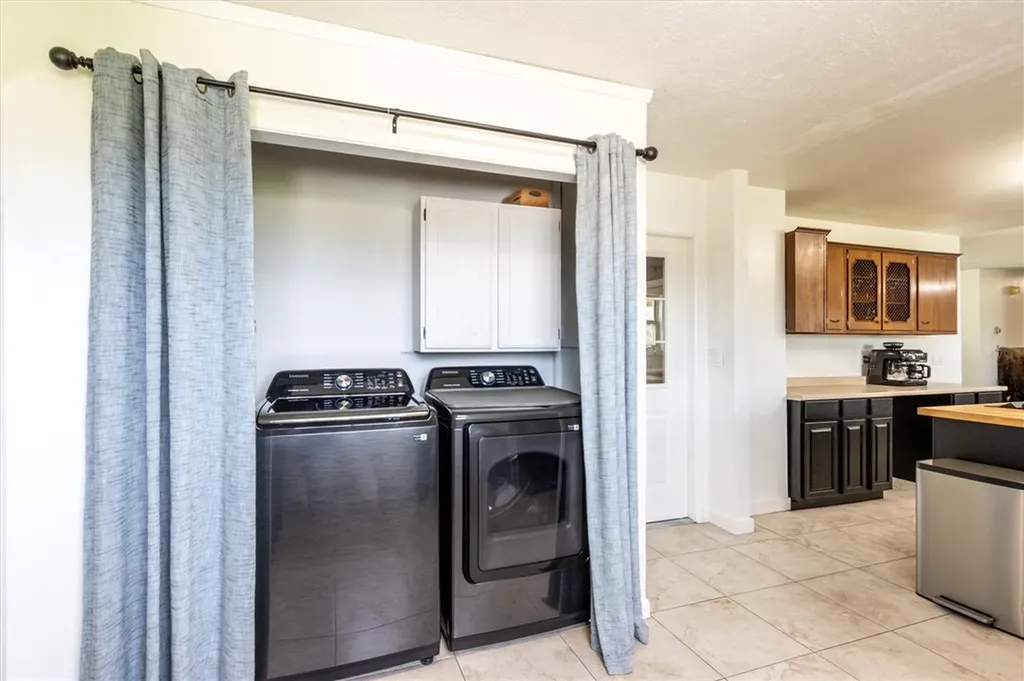 1745 Elaine Street Billings MT 59105