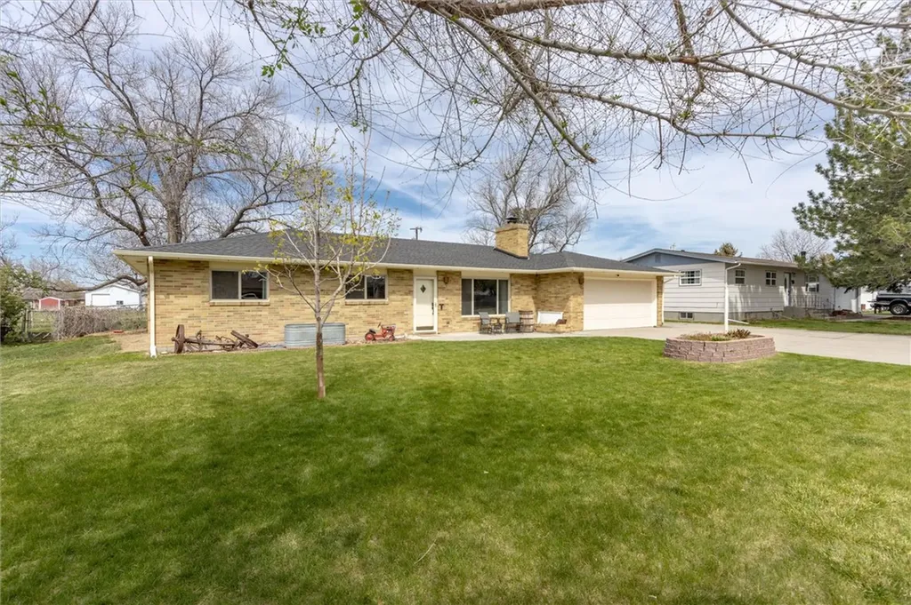 1745 Elaine Street Billings MT 59105