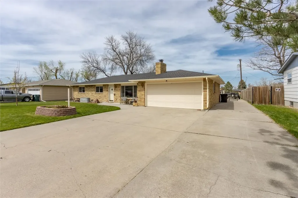 1745 Elaine Street Billings MT 59105