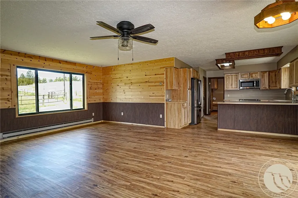 80 Dean Creek Road Lavina MT 59046