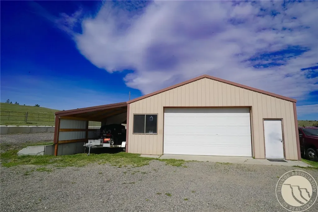 80 Dean Creek Road Lavina MT 59046