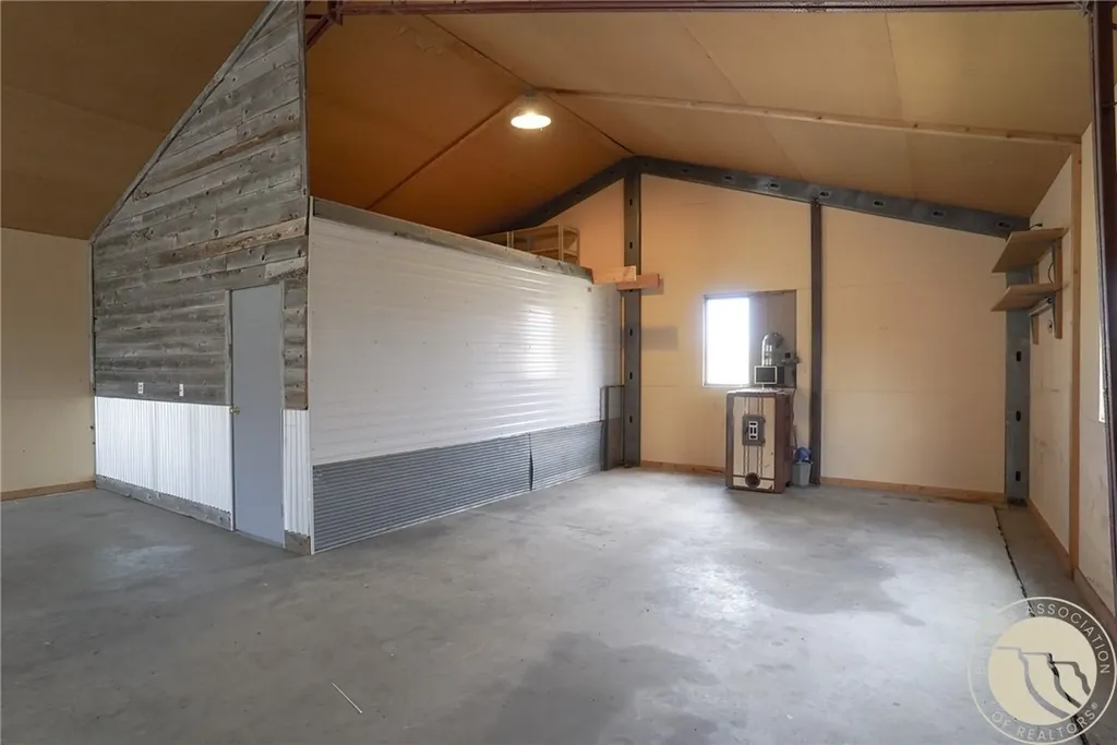 80 Dean Creek Road Lavina MT 59046
