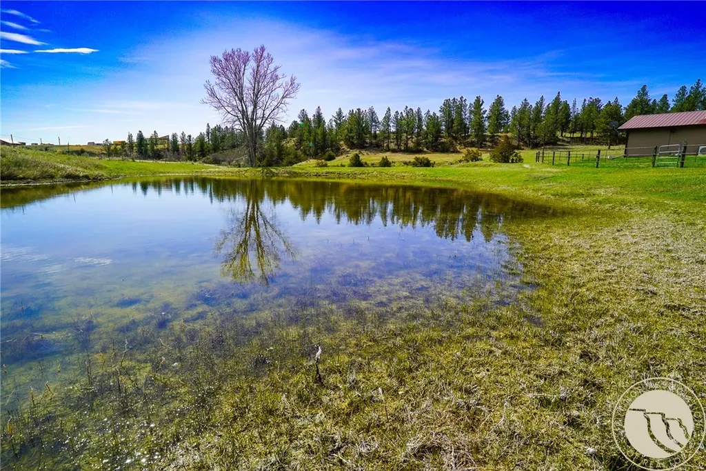 80 Dean Creek Road Lavina MT 59046