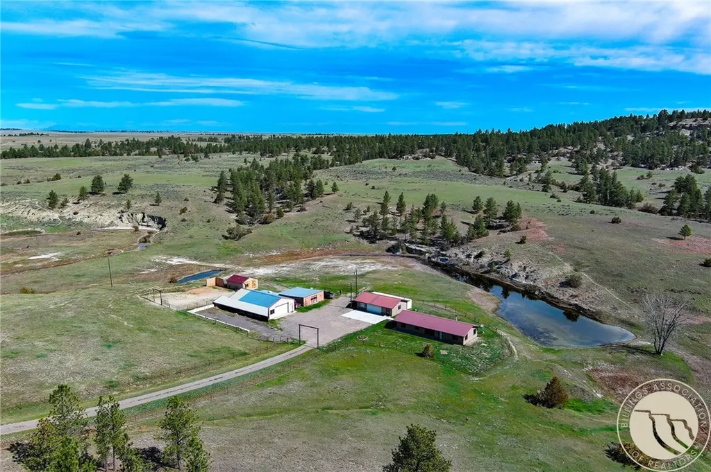 80 Dean Creek Road Lavina MT 59046