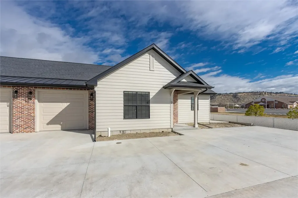2523 Morning Rose Lane #2 Billings MT 59106