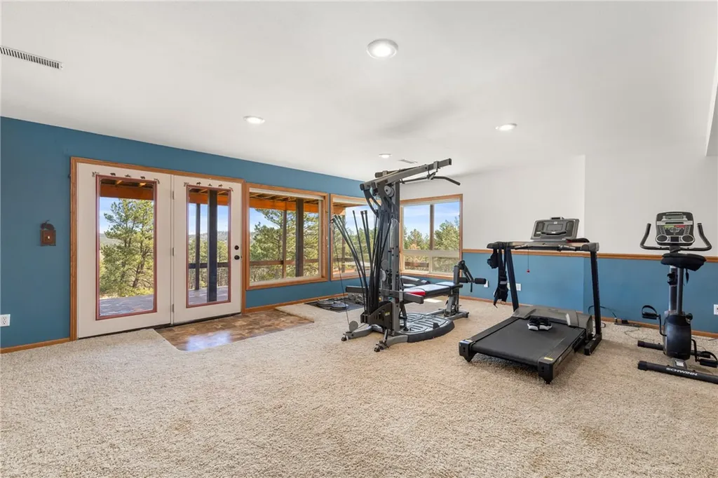 304 Pine Crest Road Columbus MT 59019