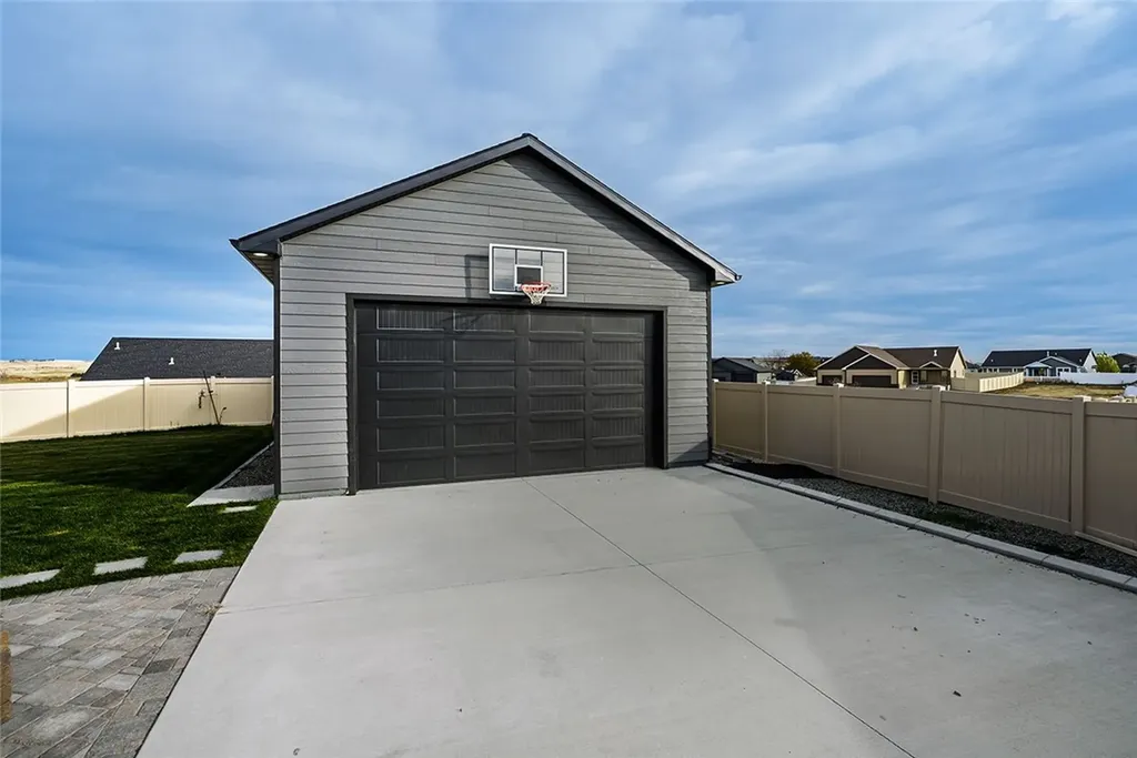 2463 Bonito Billings MT 59105