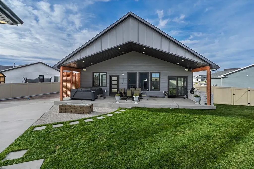 2463 Bonito Billings MT 59105