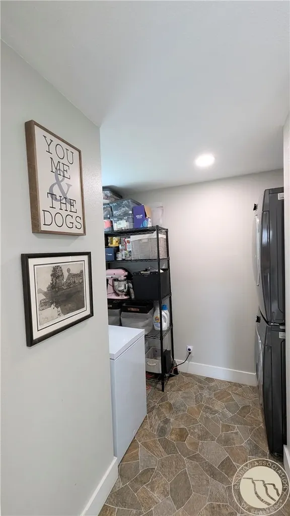 215 S Villard Avenue Red Lodge MT 59068