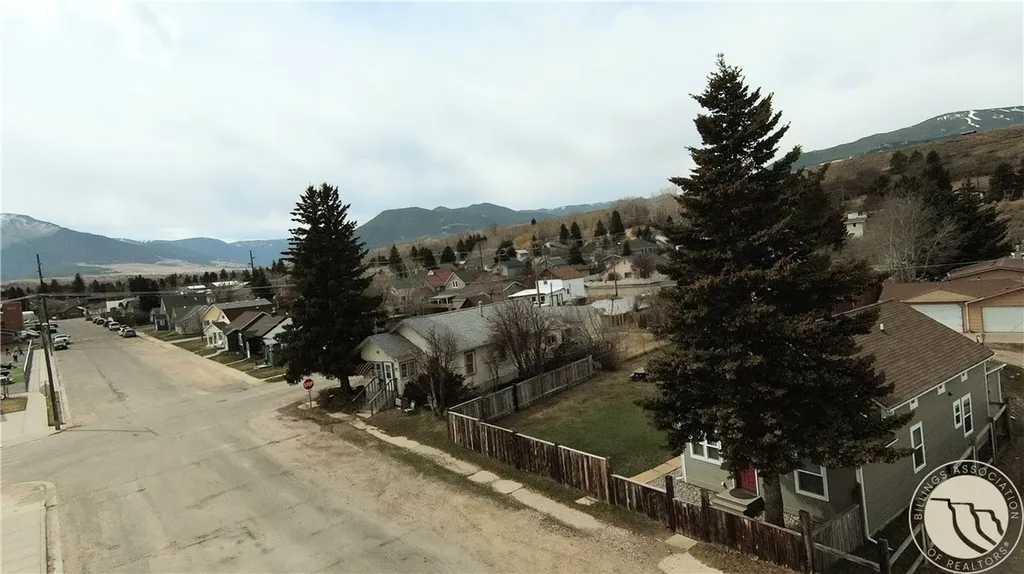 215 S Villard Avenue Red Lodge MT 59068