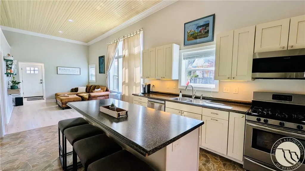 215 S Villard Avenue Red Lodge MT 59068