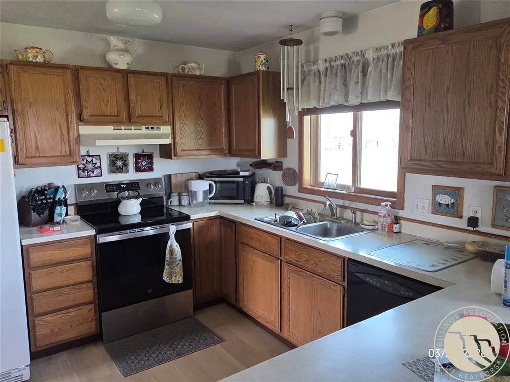 7729 Buckskin Drive Shepherd MT 59079