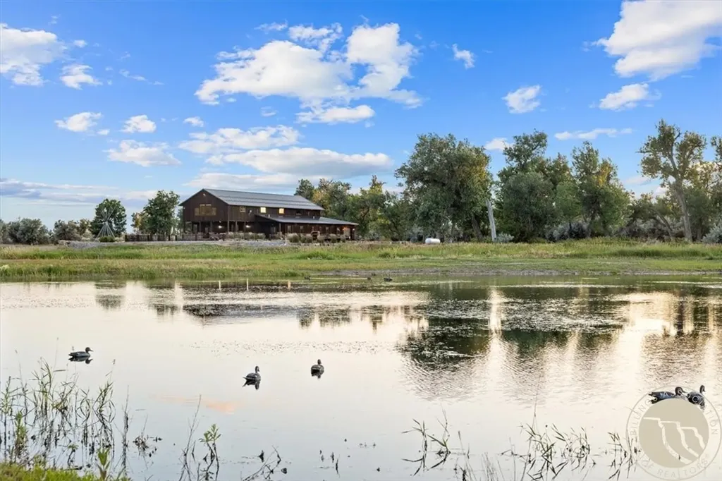 874 Allen Drive Hardin MT 590334