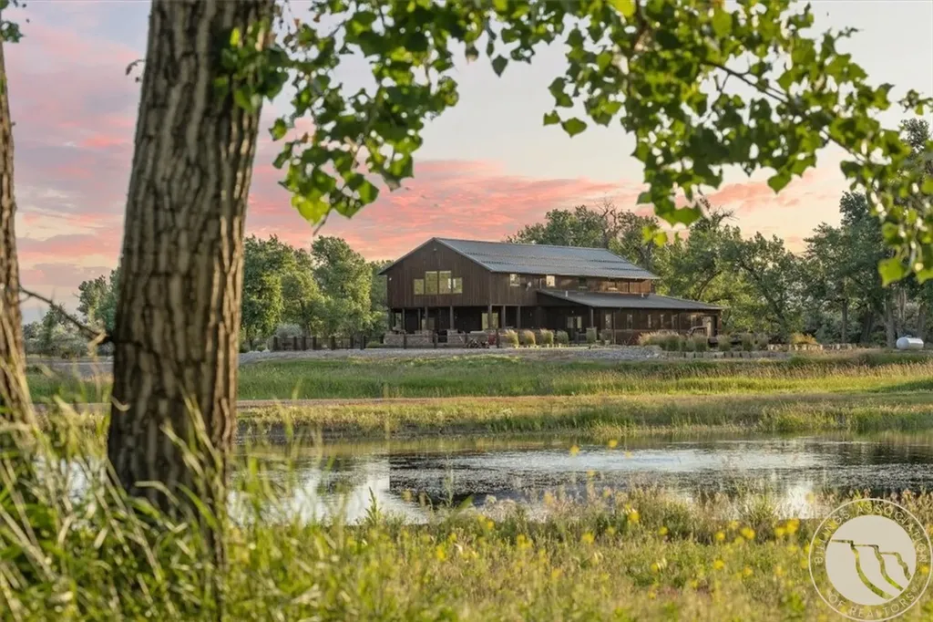 874 Allen Drive Hardin MT 590334